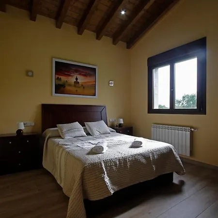 Fresnos De בית נופש