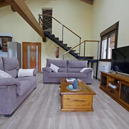 Fresnos De Holiday home *