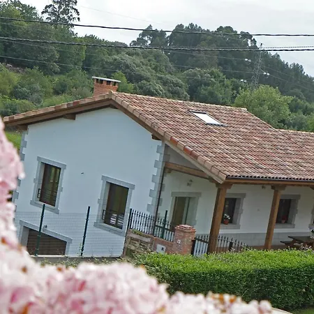 Fresnos De Ribadesella
